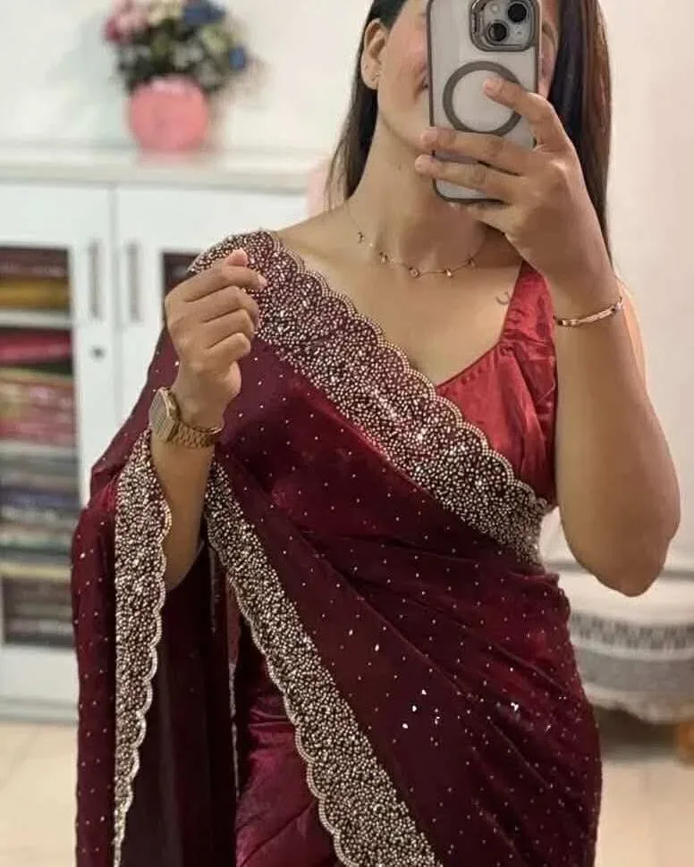 Exclusive Heavy Cutwork Stone Work Georgette Saree with Blouse Piece